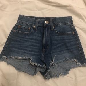Areoposrale curvy high rise short shorts